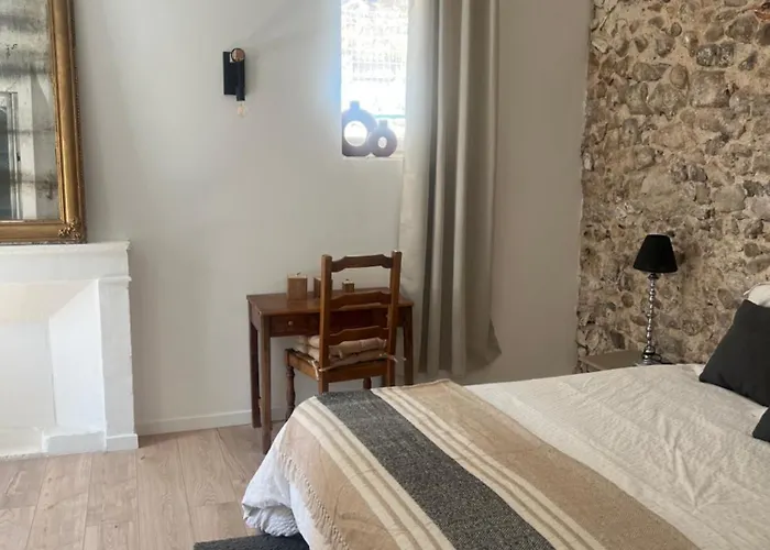 Renove Avec Terrasse * Anduze
