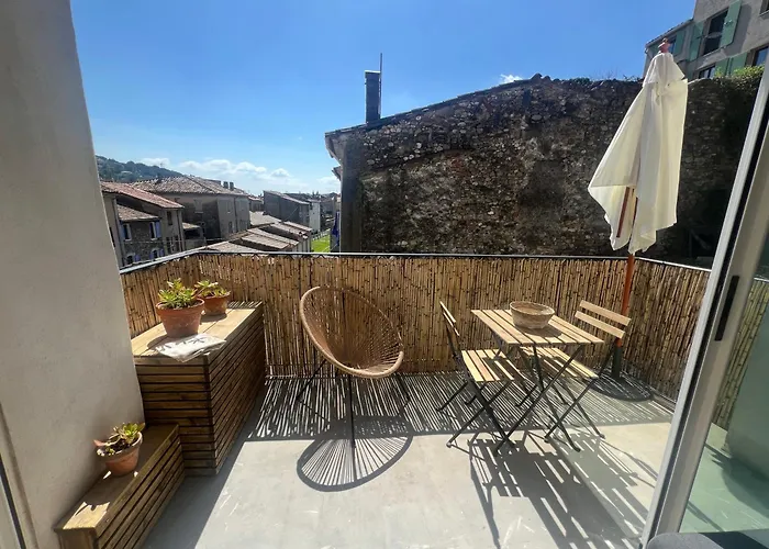 Renove Avec Terrasse * Anduze